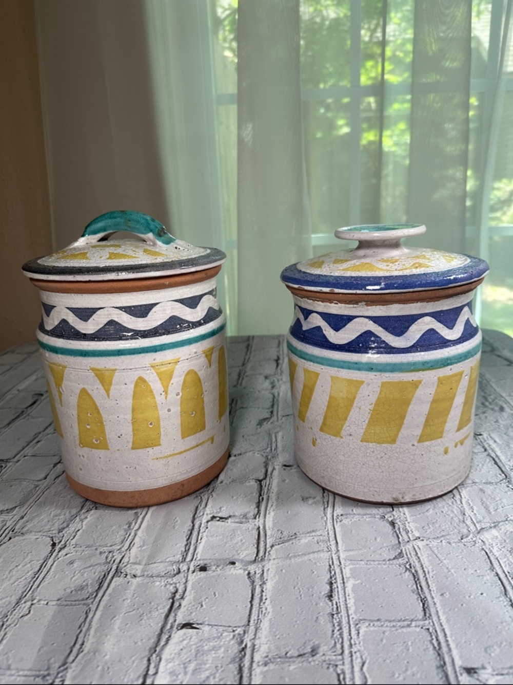 2 Navajo Southwestern Pottery Canisters Handmade 9-10” turquoise yellow blue - Picture 10 of 16